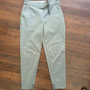 Ministry of Supply Kinetic Pull on Pant